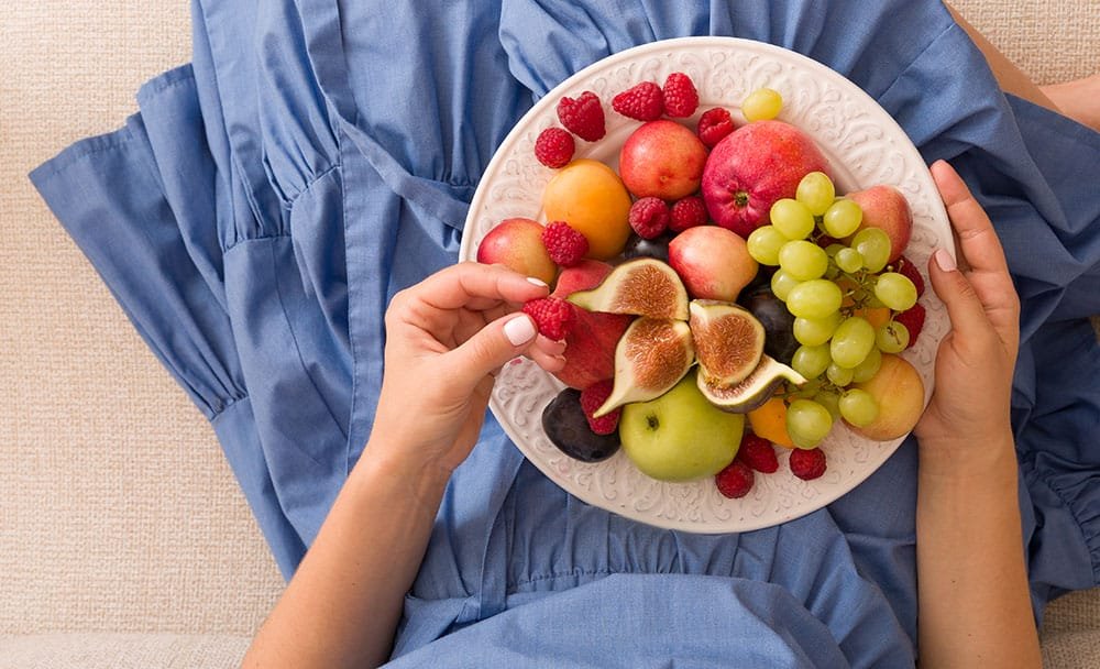 when to eat fruits ayurveda